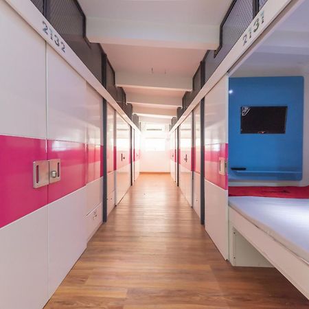 Reddoorz Hostel At Kiara Cozy Kircon Bandung Eksteriør bilde